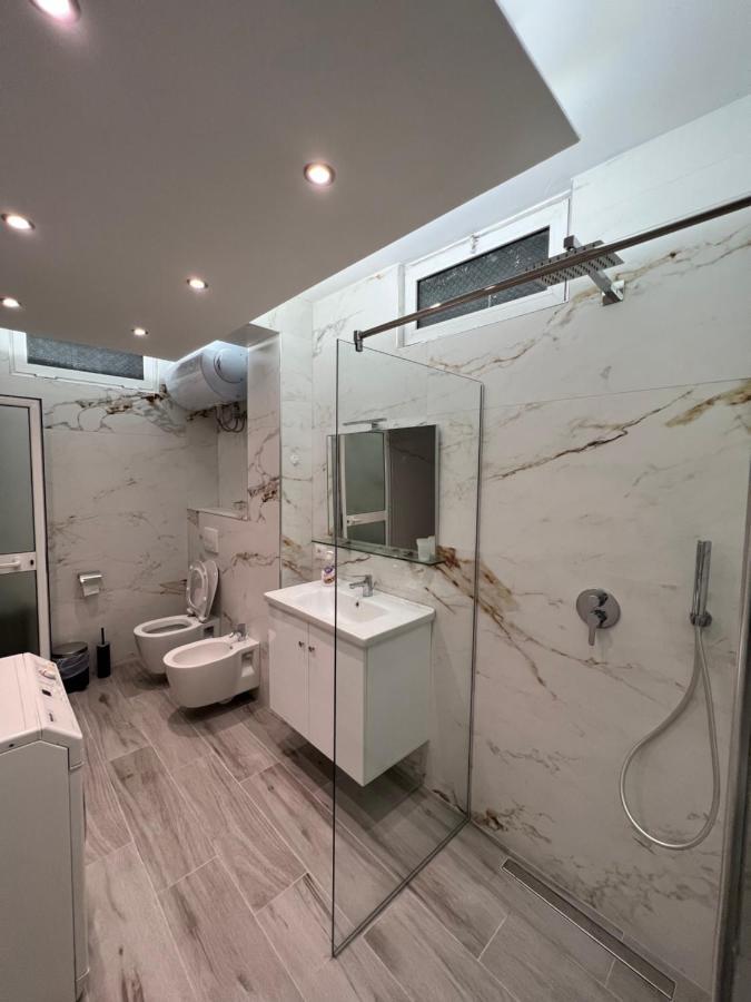 Apartment Tirana On Myslym Shyri Ngoại thất bức ảnh
