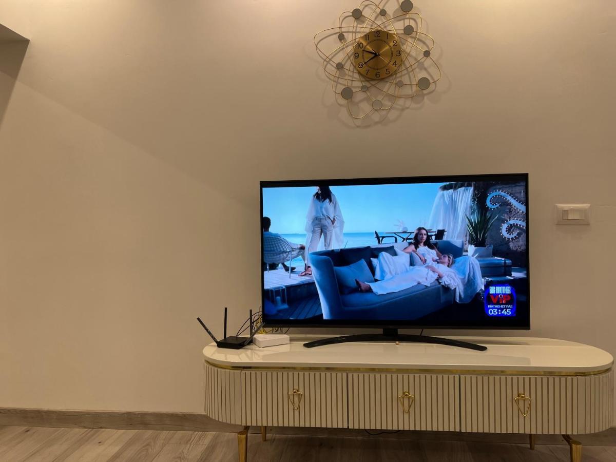 Apartment Tirana On Myslym Shyri Ngoại thất bức ảnh